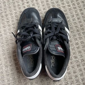 EUC Adidas Samba shoes